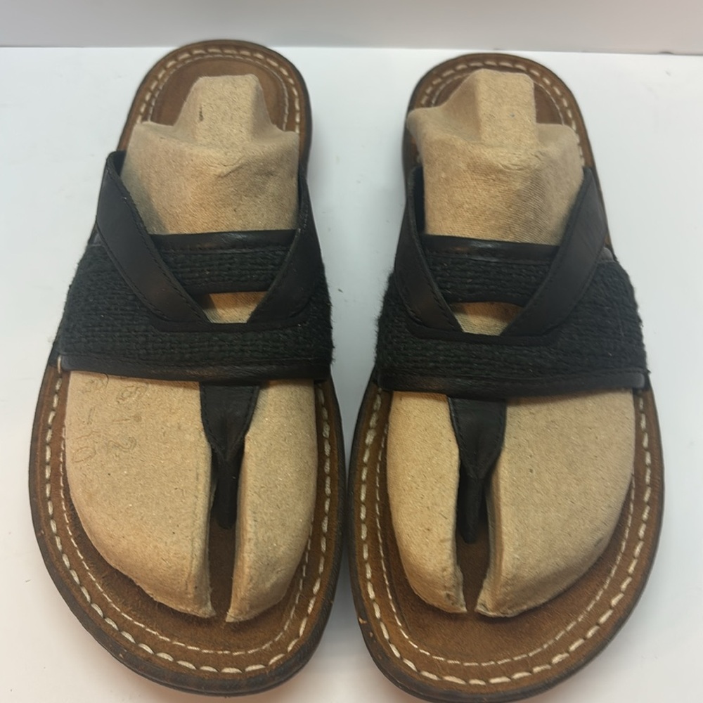 UGG Matala Black Sandals Comfortable Everyday Wear